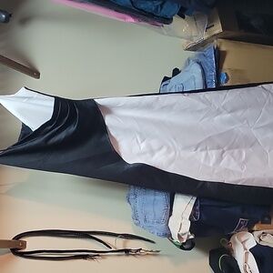 Status Classic Gown Black White Size 7